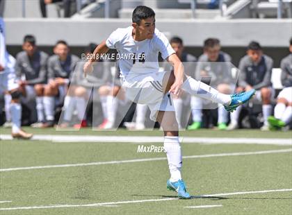 Thumbnail 1 in San Elizario vs Bridgeport (4A Region 1 Final) photogallery.