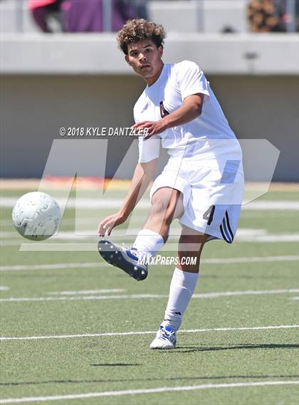 Thumbnail 3 in San Elizario vs Bridgeport (4A Region 1 Final) photogallery.