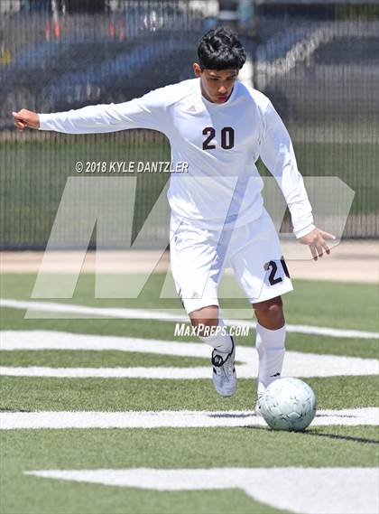 Thumbnail 2 in San Elizario vs Bridgeport (4A Region 1 Final) photogallery.