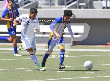 Thumbnail 1 in San Elizario vs Bridgeport (4A Region 1 Final) photogallery.