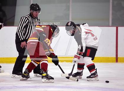 Thumbnail 3 in Ithaca vs Beekmantown photogallery.