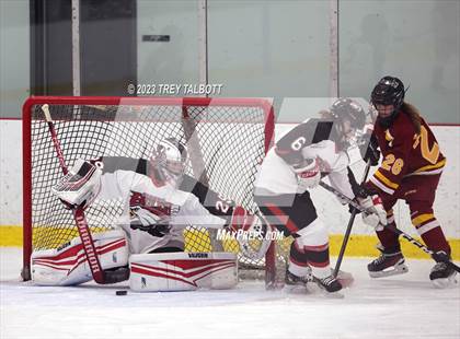 Thumbnail 3 in Ithaca vs Beekmantown photogallery.