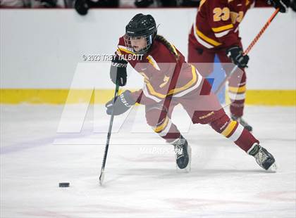 Thumbnail 3 in Ithaca vs Beekmantown photogallery.