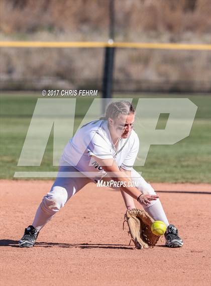 Thumbnail 2 in Mountain View vs. Mullen (CHSAA 4A Semifinal) photogallery.