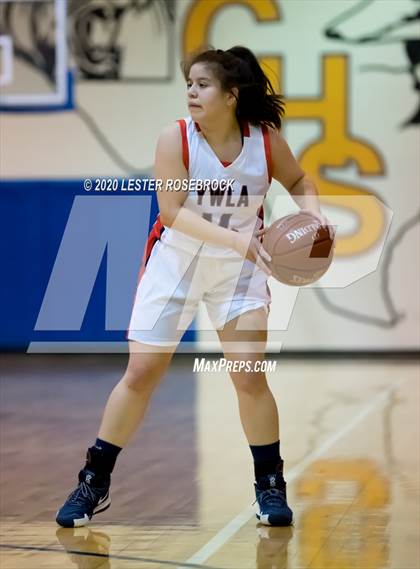 Thumbnail 3 in Rocksprings vs. Young Women's Leadership Academy (Comfort Holiday Classic) photogallery.