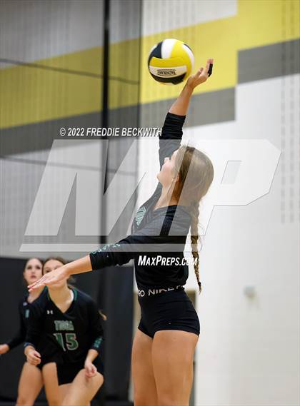 Thumbnail 1 in Tioga vs. Valley View (Denison Invitational Showcase) photogallery.