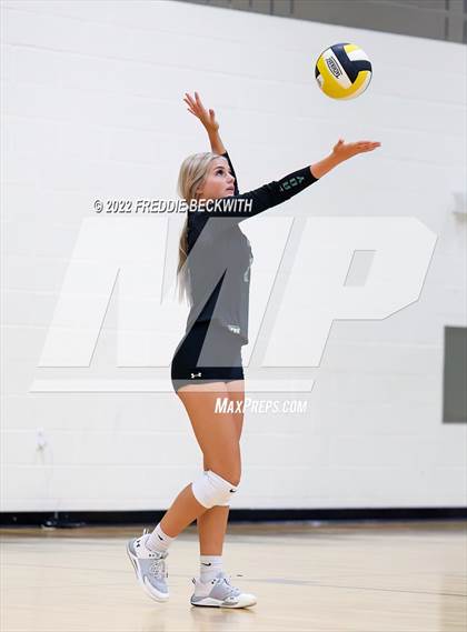 Thumbnail 1 in Tioga vs. Valley View (Denison Invitational Showcase) photogallery.