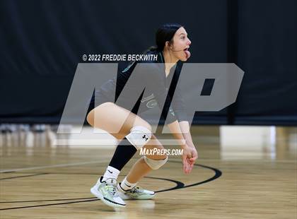 Thumbnail 1 in Tioga vs. Valley View (Denison Invitational Showcase) photogallery.