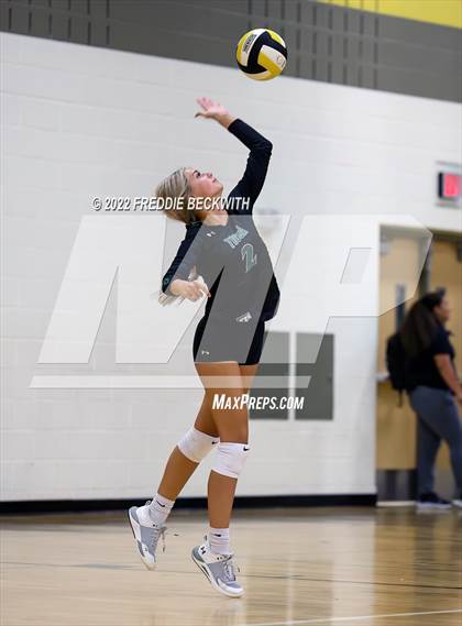 Thumbnail 3 in Tioga vs. Valley View (Denison Invitational Showcase) photogallery.