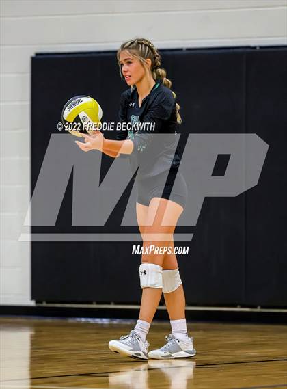 Thumbnail 1 in Tioga vs. Valley View (Denison Invitational Showcase) photogallery.