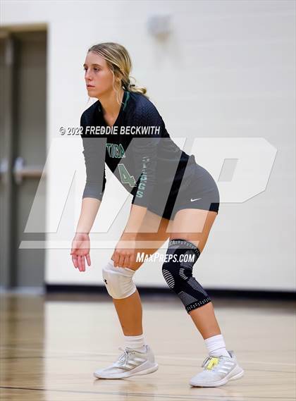 Thumbnail 1 in Tioga vs. Valley View (Denison Invitational Showcase) photogallery.