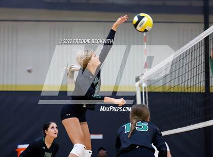 Thumbnail 1 in Tioga vs. Valley View (Denison Invitational Showcase) photogallery.