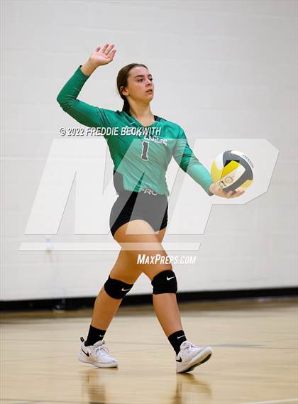Thumbnail 3 in Tioga vs. Valley View (Denison Invitational Showcase) photogallery.
