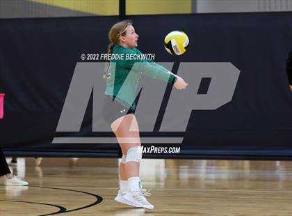 Thumbnail 2 in Tioga vs. Valley View (Denison Invitational Showcase) photogallery.