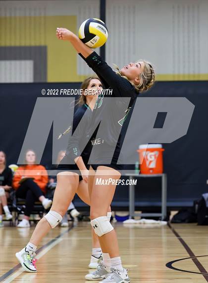 Thumbnail 2 in Tioga vs. Valley View (Denison Invitational Showcase) photogallery.