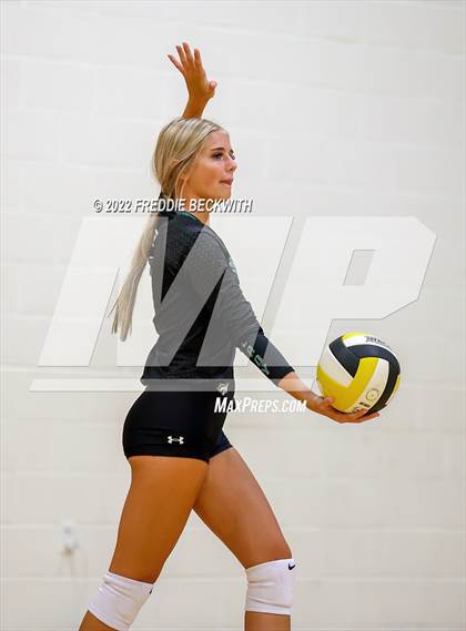 Thumbnail 1 in Tioga vs. Valley View (Denison Invitational Showcase) photogallery.