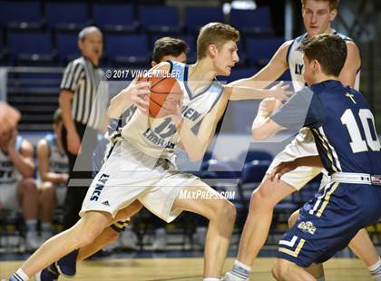 Thumbnail 2 in Cedar Park Christian vs. Lynden Christian photogallery.
