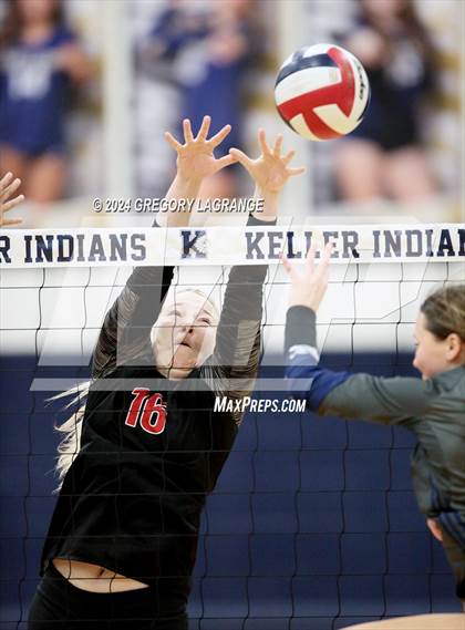 Thumbnail 2 in Mansfield Legacy vs Keller(UIL 6A Volleyball Bi-district) photogallery.