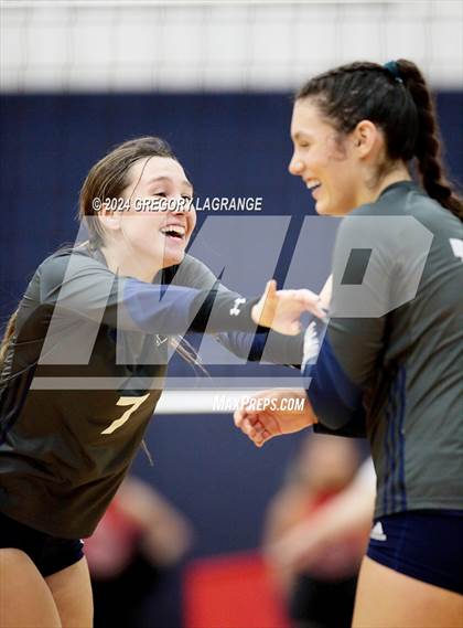 Thumbnail 1 in Mansfield Legacy vs Keller(UIL 6A Volleyball Bi-district) photogallery.