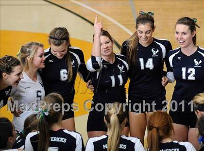 Thumbnail 2 in La Costa Canyon vs. Presentation (CIF State D2 Final) photogallery.