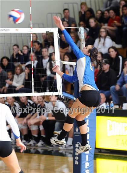Thumbnail 3 in La Costa Canyon vs. Presentation (CIF State D2 Final) photogallery.