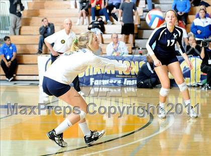 Thumbnail 3 in La Costa Canyon vs. Presentation (CIF State D2 Final) photogallery.