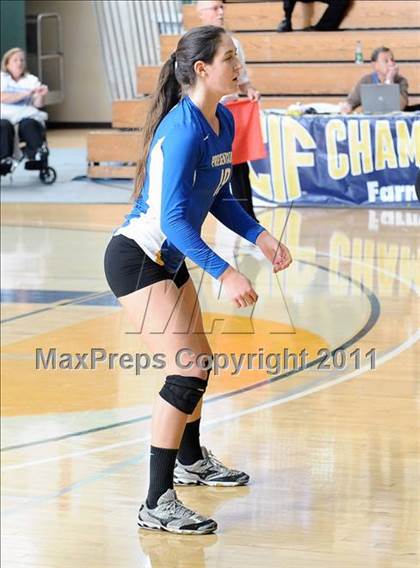 Thumbnail 3 in La Costa Canyon vs. Presentation (CIF State D2 Final) photogallery.