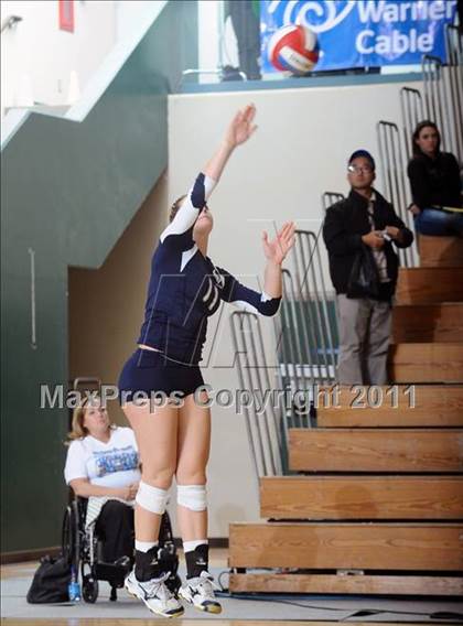 Thumbnail 1 in La Costa Canyon vs. Presentation (CIF State D2 Final) photogallery.