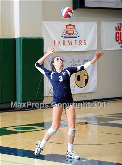 Thumbnail 3 in La Costa Canyon vs. Presentation (CIF State D2 Final) photogallery.