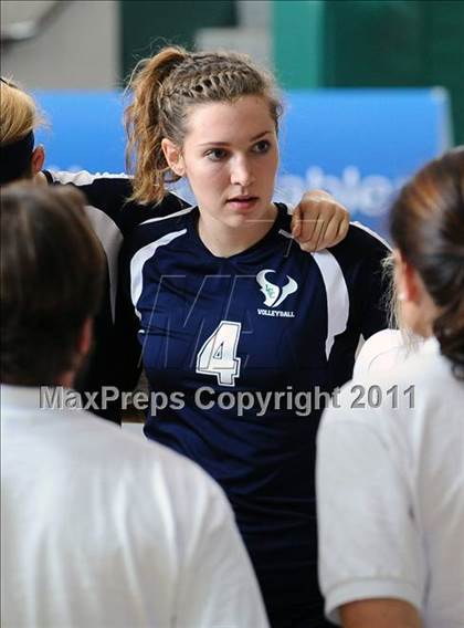 Thumbnail 3 in La Costa Canyon vs. Presentation (CIF State D2 Final) photogallery.
