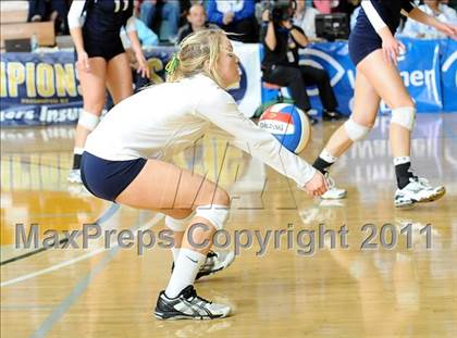 Thumbnail 1 in La Costa Canyon vs. Presentation (CIF State D2 Final) photogallery.