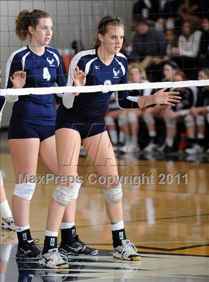 Thumbnail 1 in La Costa Canyon vs. Presentation (CIF State D2 Final) photogallery.