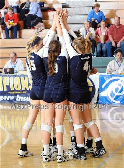 Thumbnail 1 in La Costa Canyon vs. Presentation (CIF State D2 Final) photogallery.