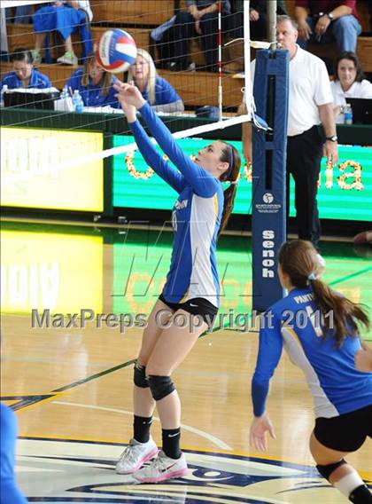 Thumbnail 3 in La Costa Canyon vs. Presentation (CIF State D2 Final) photogallery.