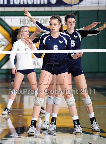 Thumbnail 1 in La Costa Canyon vs. Presentation (CIF State D2 Final) photogallery.