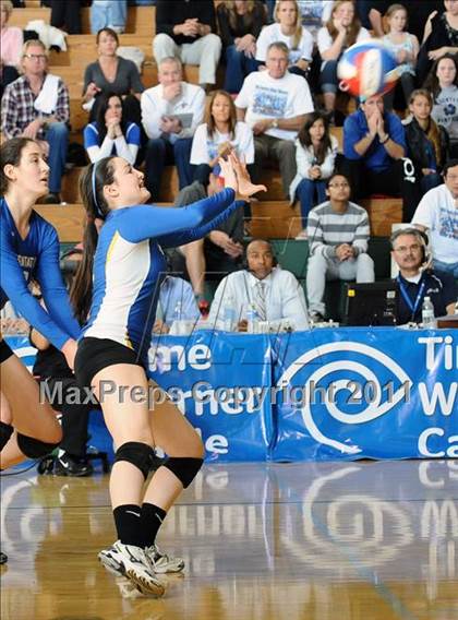 Thumbnail 2 in La Costa Canyon vs. Presentation (CIF State D2 Final) photogallery.