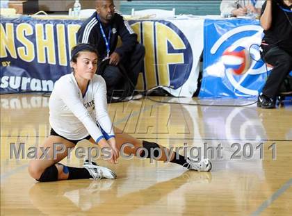Thumbnail 3 in La Costa Canyon vs. Presentation (CIF State D2 Final) photogallery.