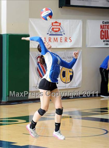 Thumbnail 2 in La Costa Canyon vs. Presentation (CIF State D2 Final) photogallery.