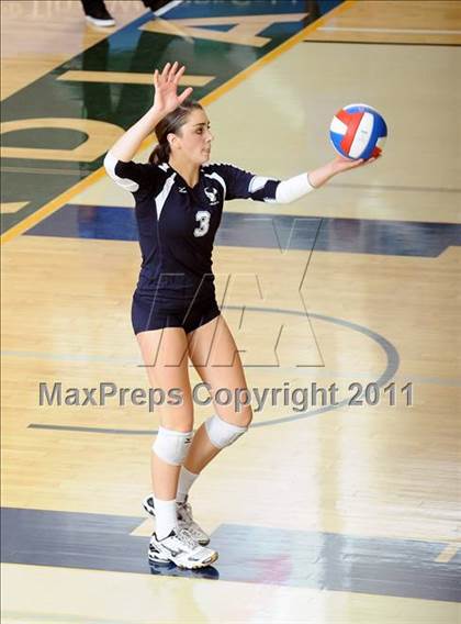 Thumbnail 3 in La Costa Canyon vs. Presentation (CIF State D2 Final) photogallery.