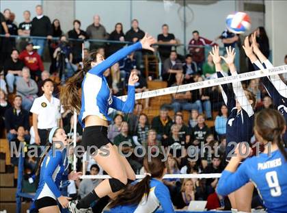 Thumbnail 1 in La Costa Canyon vs. Presentation (CIF State D2 Final) photogallery.