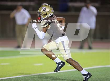 Thumbnail 1 in Notre Dame (SO) vs St Francis photogallery.