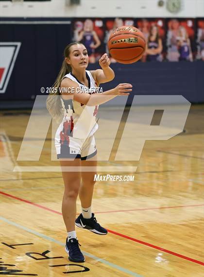 Thumbnail 3 in Smithson Valley @ Wimberley photogallery.