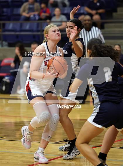 Thumbnail 2 in Smithson Valley @ Wimberley photogallery.