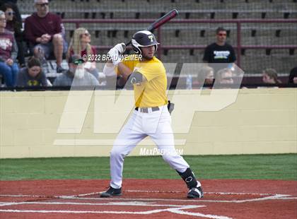 Thumbnail 2 in E.D. White @ Terrebonne (Scrimmage) photogallery.