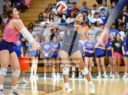Thumbnail 1 in Grand Oaks vs College Park photogallery.