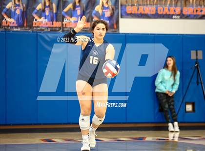 Thumbnail 1 in Grand Oaks vs College Park photogallery.