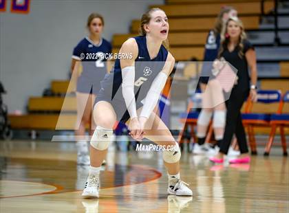 Thumbnail 1 in Grand Oaks vs College Park photogallery.