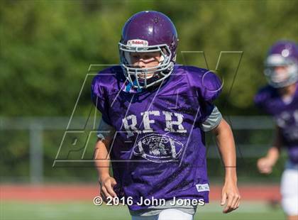Thumbnail 2 in St. Peter's Prep vs Rumson-Fair Haven (Scrimmage) photogallery.