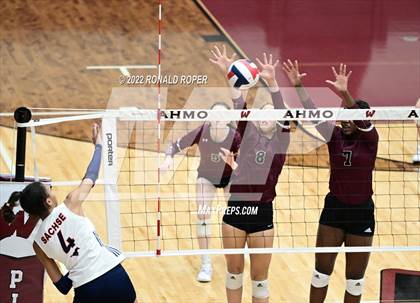 Thumbnail 1 in Sachse @ Wylie photogallery.