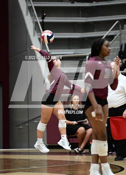 Thumbnail 1 in Sachse @ Wylie photogallery.